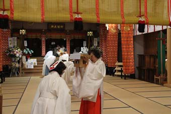 春季大祭 献饌式