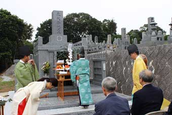 合同合祀墓 完成